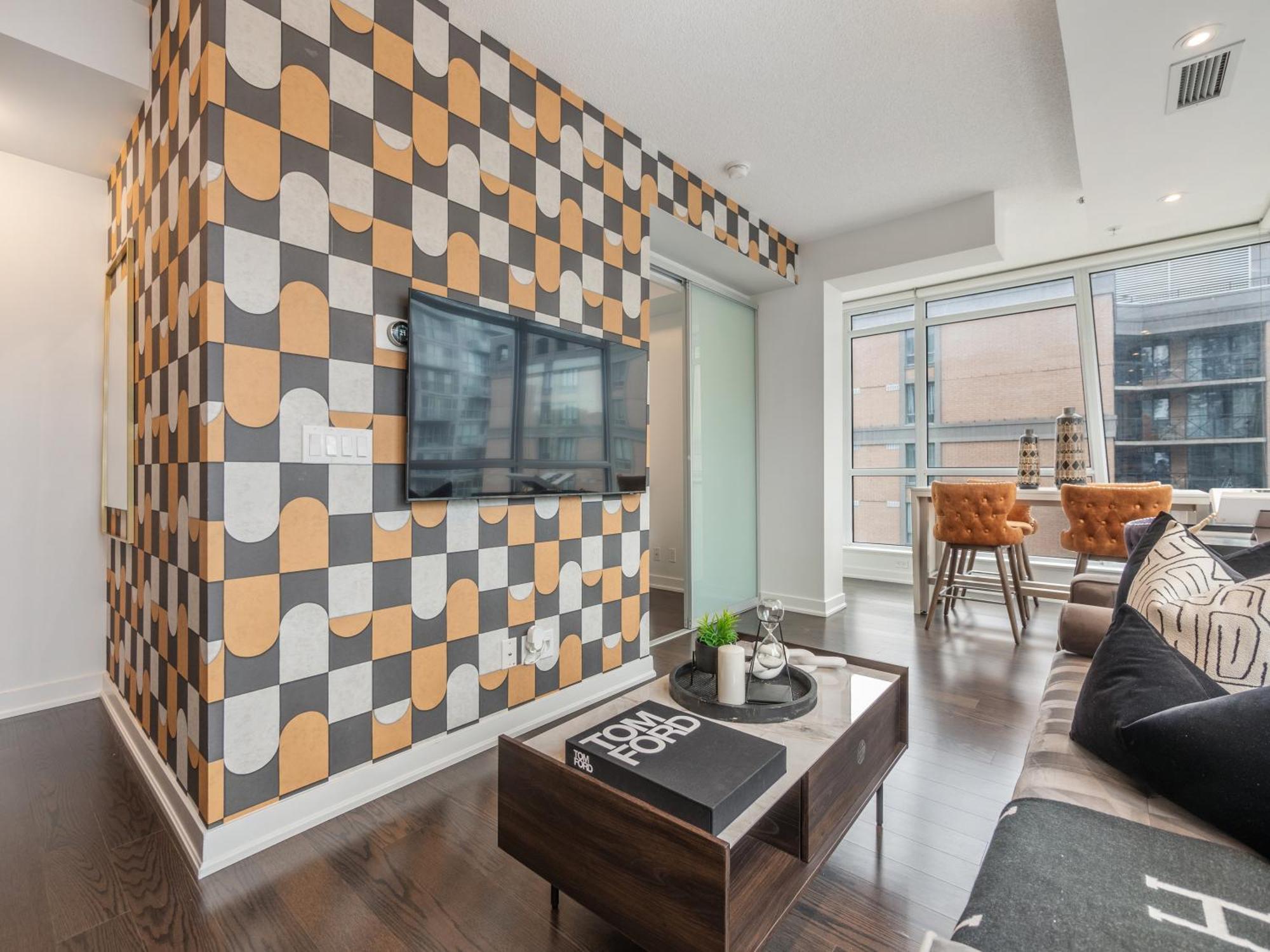 Freed - Downtown Apartment Toronto