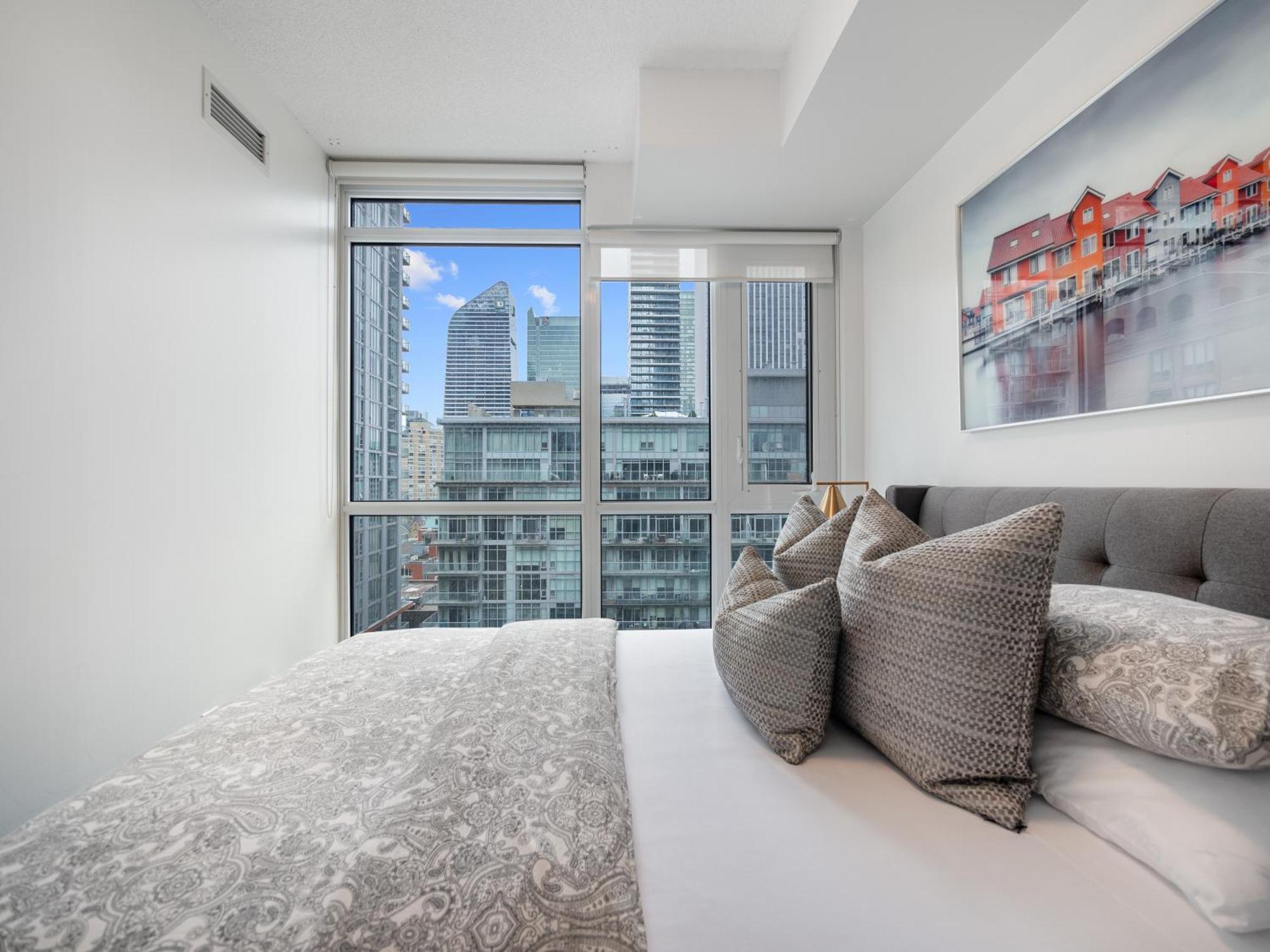 Apartment Freed - Downtown Toronto